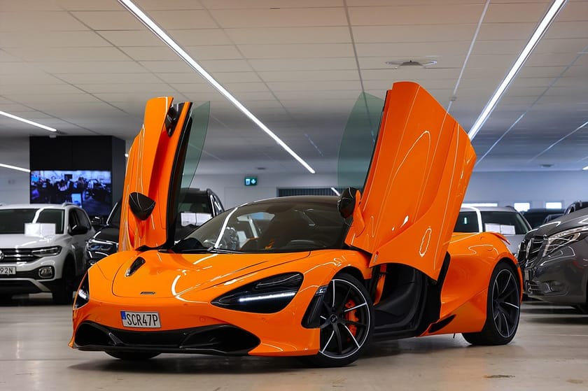 Bild 4 av McLaren 720S Spider Performance Plus B&W Carbon Lift