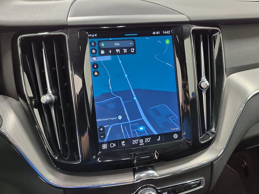 Bild 5 av Volvo XC60 T6 Recharge Plus Dark AWD 350HK 4x4 Panorama Läder
