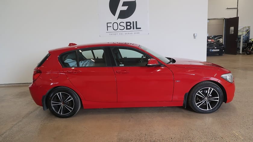 Bild 3 av BMW 118d *RÄNTEKAMPANJ 3.45%* Sport line SoV-PDC