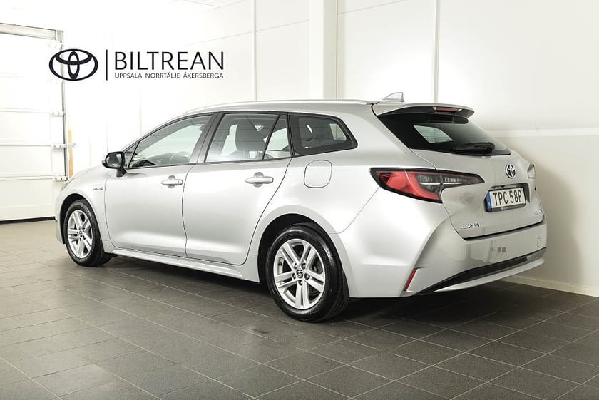 Bild 3 av Toyota Corolla Touring Sports Hybrid Kombi Elhybrid Active Backkamera M&K-Värm