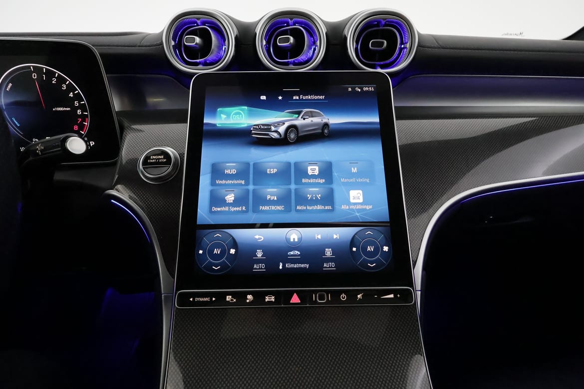 Mercedes-Benz GLC 2023 - miniatyr 16