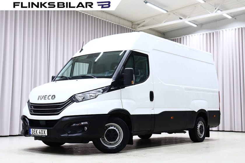 Bild 2 av Iveco Daily 35-140 Van 136HK Automat|Webasto|3.5Tondragvikt|Lågmil|Momsbil