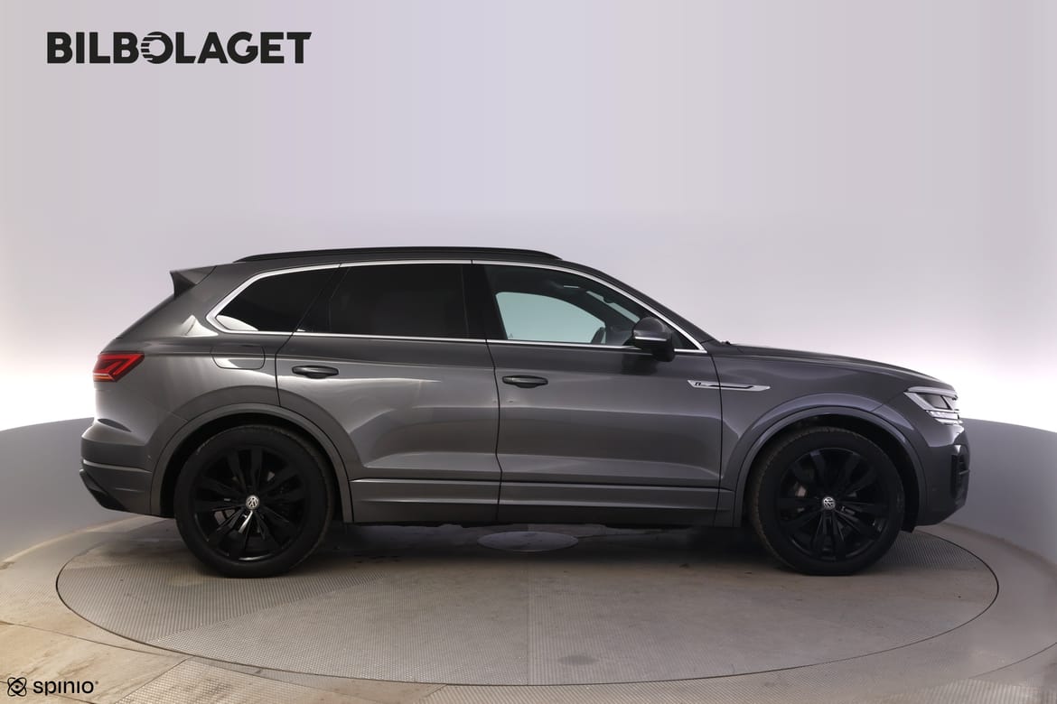 Volkswagen Touareg 2020 - miniatyr 2