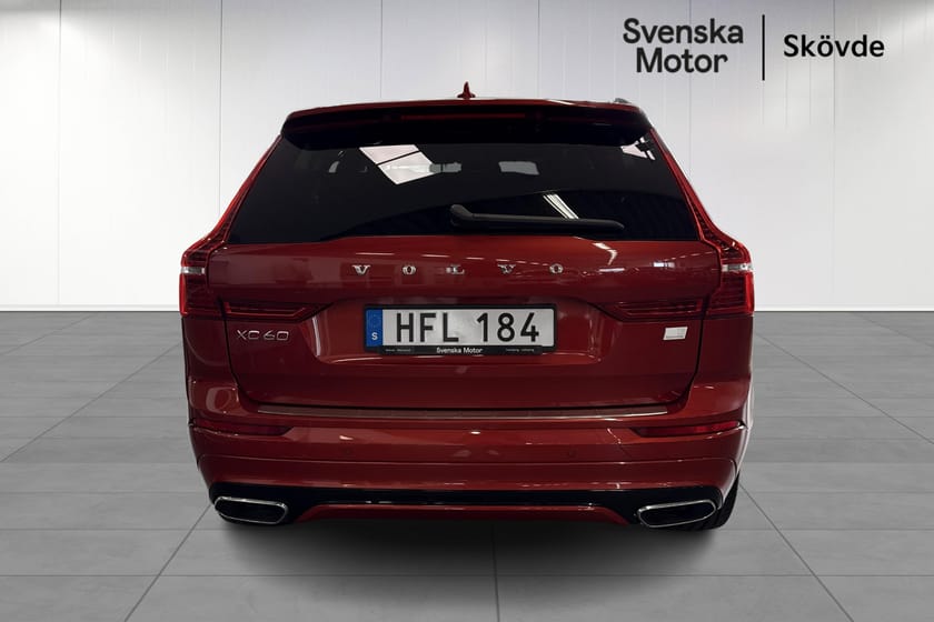 Bild 5 av Volvo XC60 T8 R-DESIGN AWD RECHARGE 360 HUD VOC Harman Kardon Navi SE SPEC