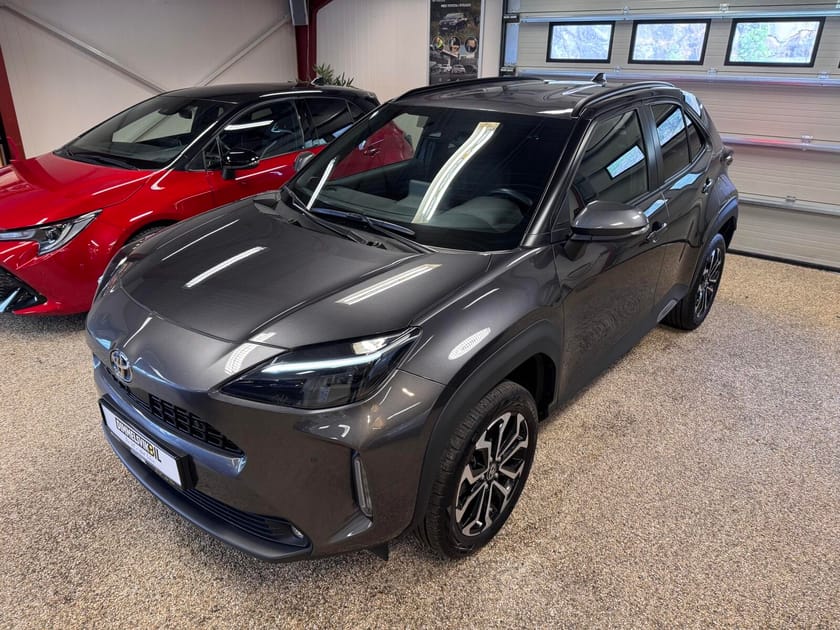 Bilde 2 av Toyota Yaris Cross Hybrid AWD-i 1,5 Active Tech