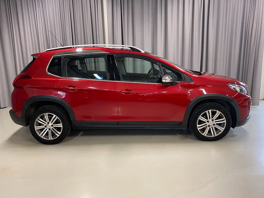Bild 3 av Peugeot 2008 Allure BHDi 100hk Manuell. Panorama, CarPlay