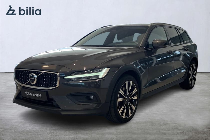Bild 1 av Volvo V60 Cross Country B4 AWD Diesel Plus