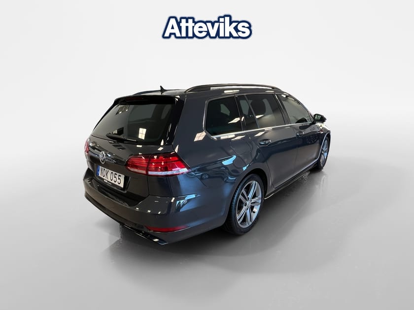 Bild 3 av Volkswagen Golf Sportscombi Highline 1.5 TSI 150hk *R-Line/Drag/Kamera*