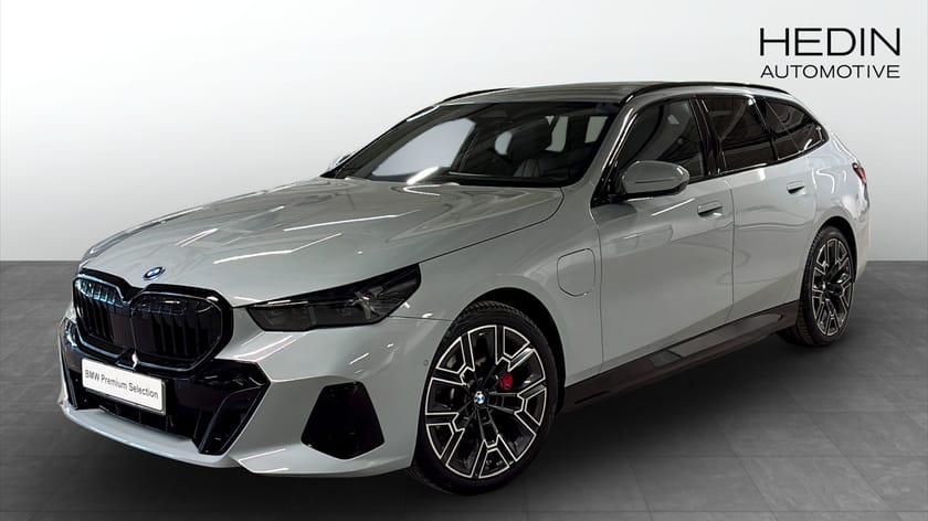 Bild 1 av BMW 530e xDrive Touring M Sport Pro Business Edition H&K DAP 360 Drag