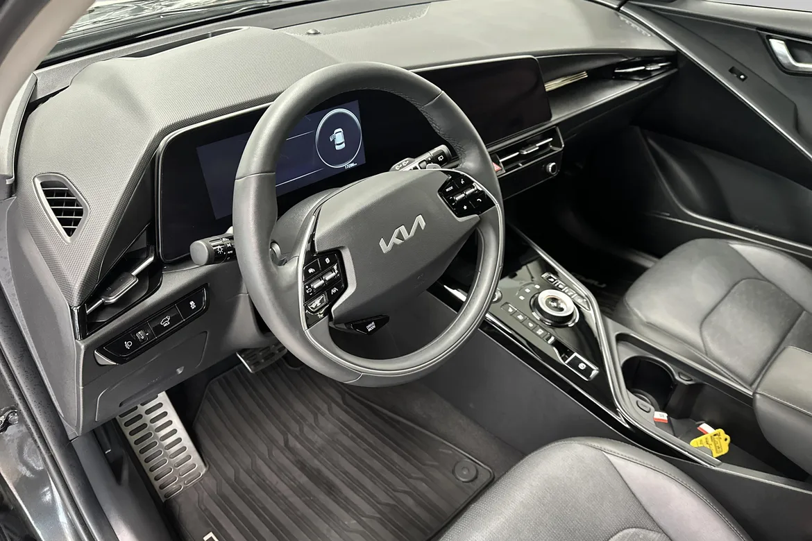 picture of a car