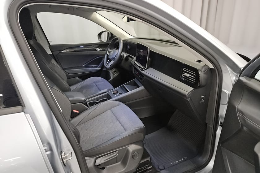 Bild 4 av Volkswagen Tiguan Life 1.5 eTSI 150HK Aut Drag