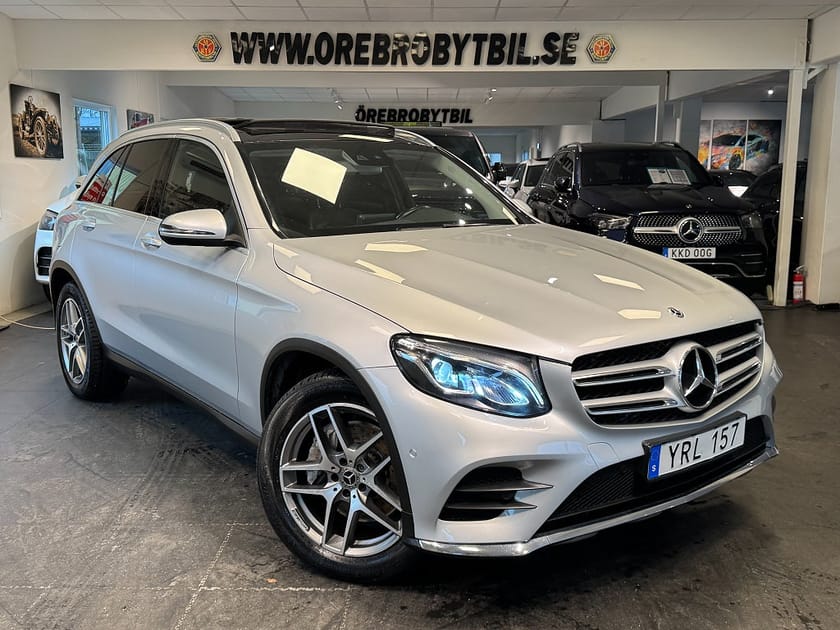 Bild 1 av Mercedes-Benz GLC 220 d 4MATIC 9G-TRONIC AMG Line Pano Drag