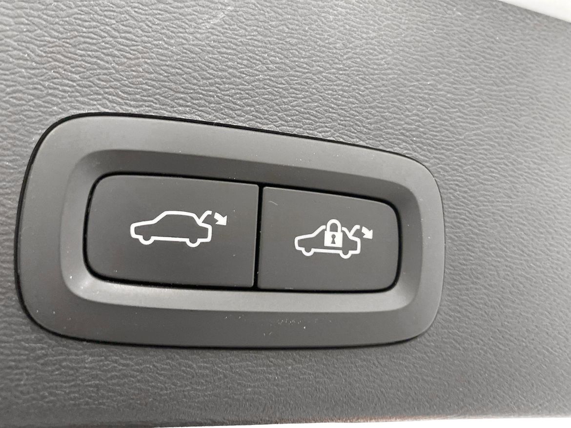 Volvo XC40 2023 - miniatyr 11