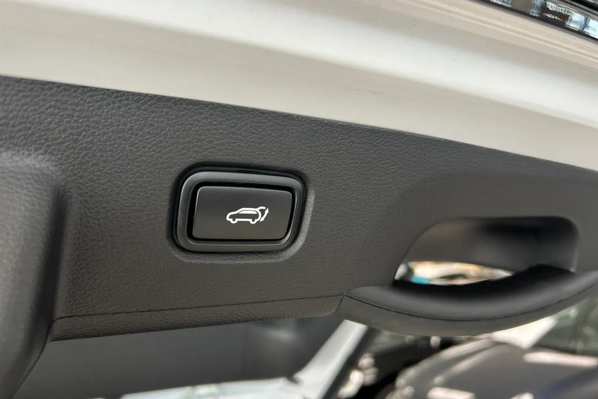 picture of a car