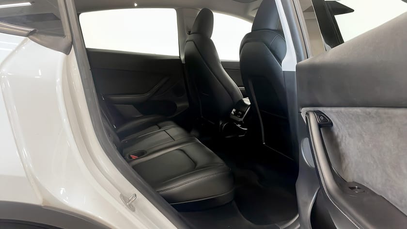 Bild 5 av Tesla Model Y Standard Range RWD Range, RWD, 299HK, 2023