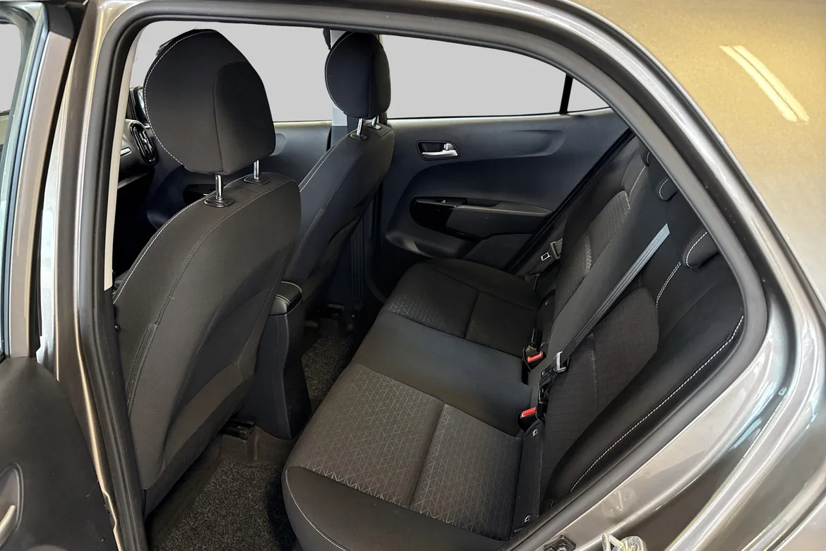 picture of a car