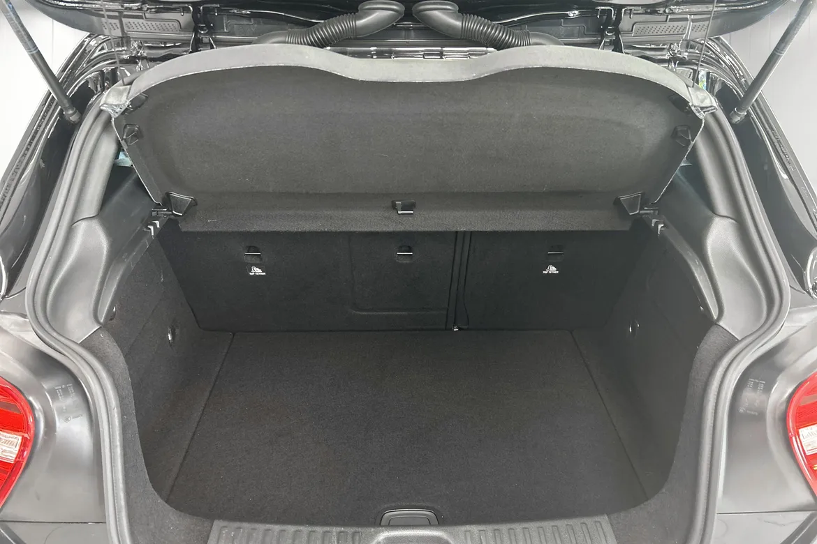 picture of a car