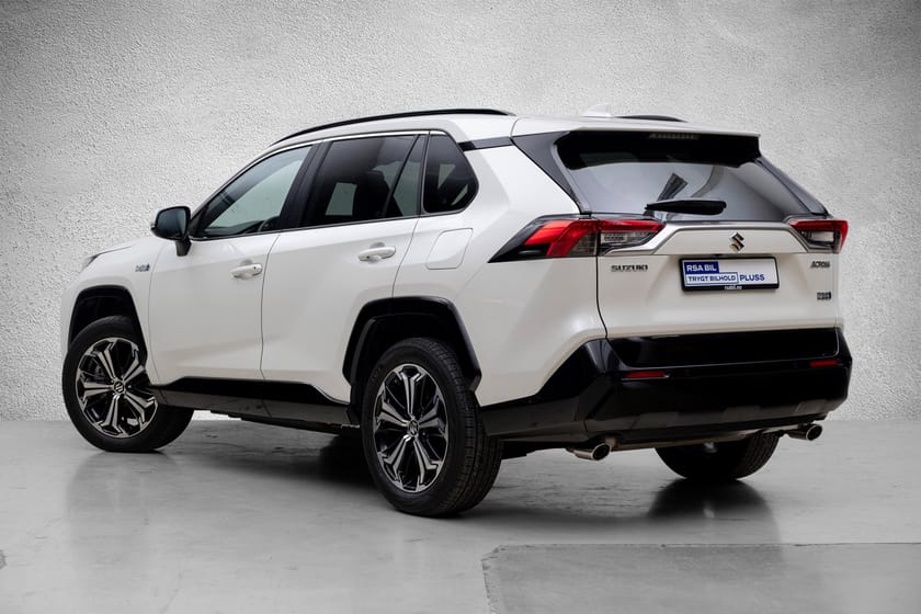 Bilde 2 av Suzuki Across Plug-in Hybrid 4x4 E-Four PHEV 306hk GLX First Edition