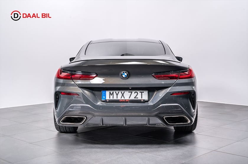 Bild 5 av BMW M850i xDrive Coupé 530HK B&W® 360° LASERLIGHT CARBONPKT