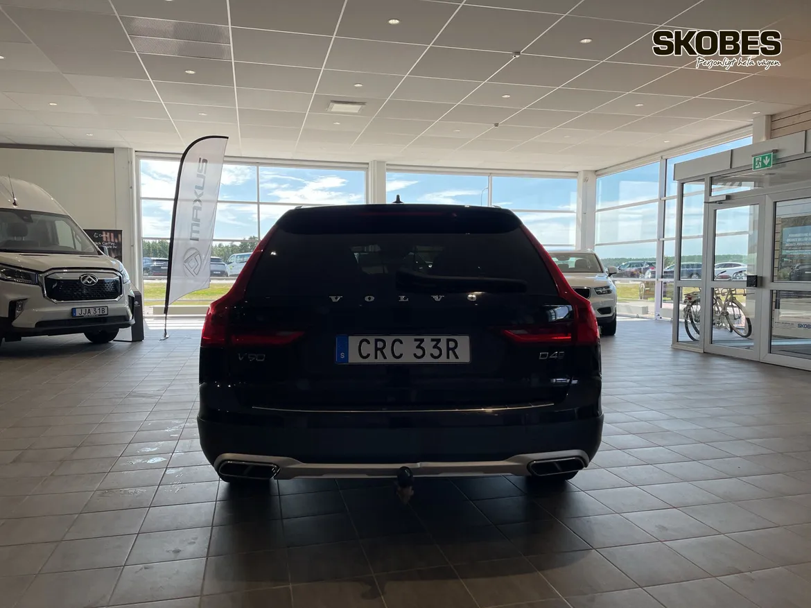 Volvo V90 Cross Country