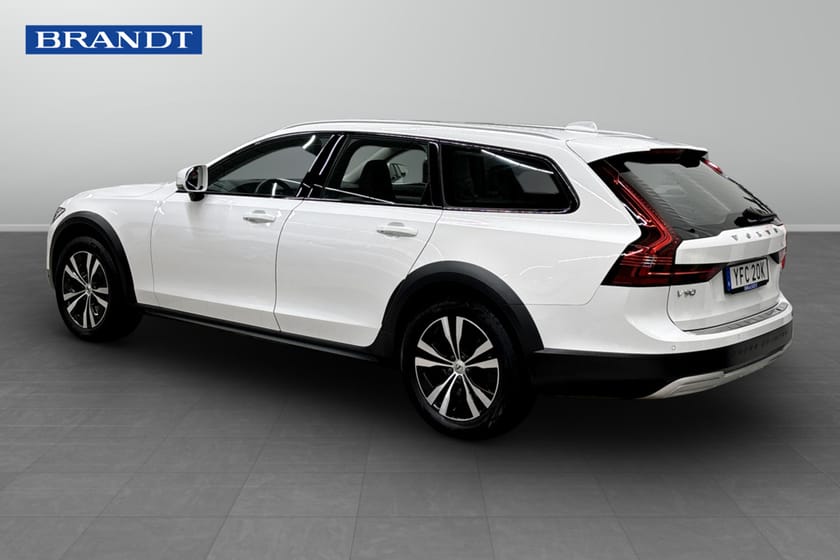 Bild 2 av Volvo V90 Cross Country B4 AWD Diesel Adv SE