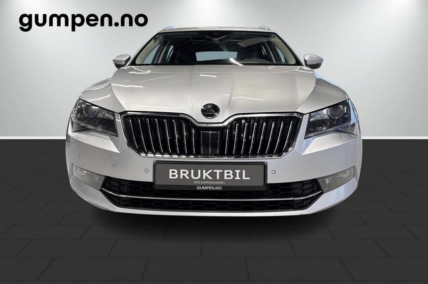 Bilde 4 av Škoda Superb Stasjonsvogn 2,0 TDI 190hk Style 4x4 aut
