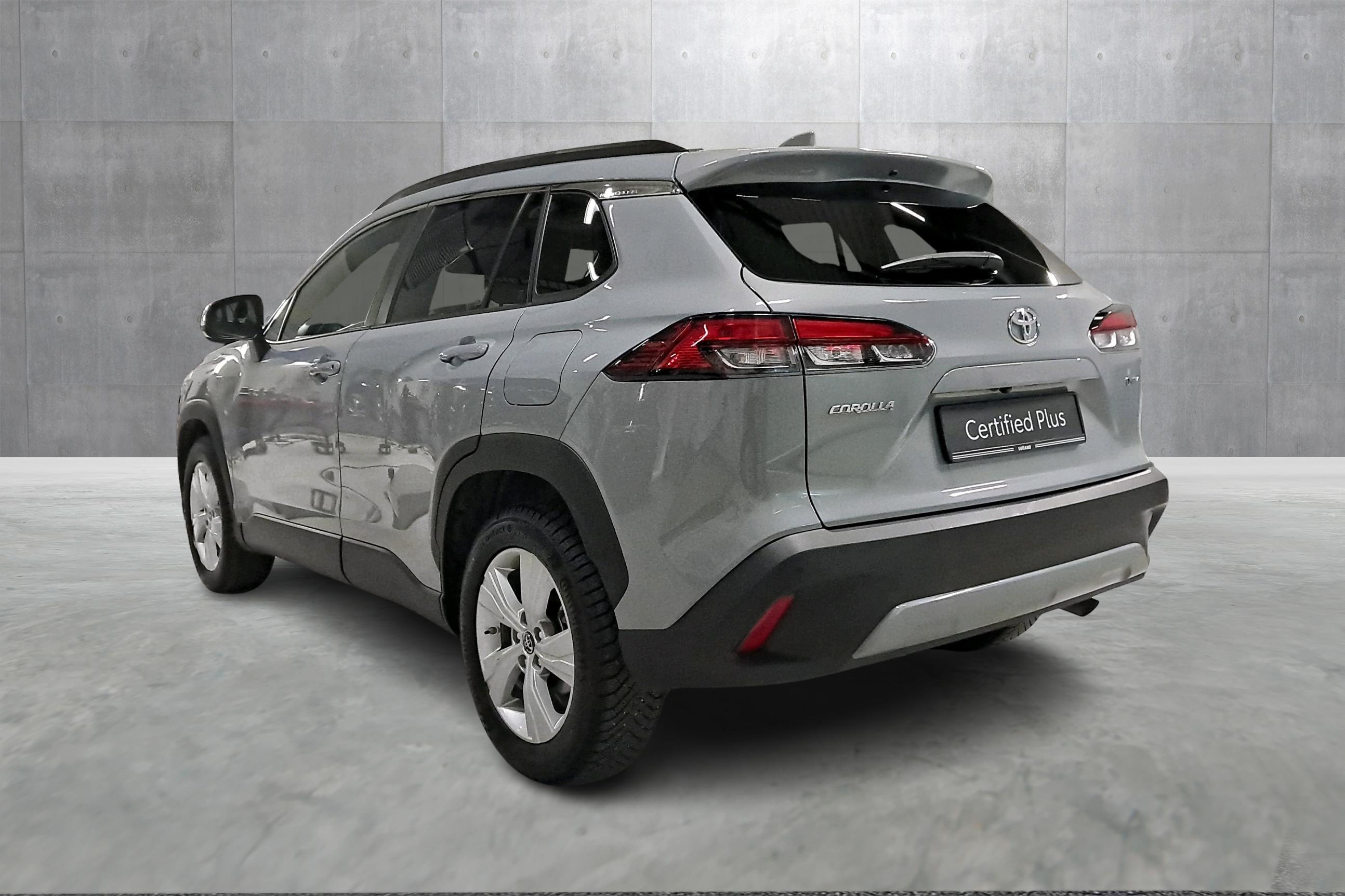 Thumnail bilde 2 av Toyota Corolla Cross Hybrid AWD-i