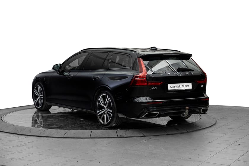 Bilde 2 av Volvo V60 T8 390HK 4x4 Head up/Hengerfeste/ACC/HarmanKardon