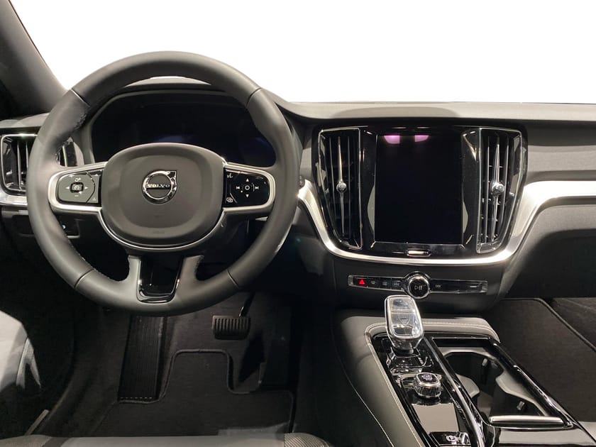 Bild 5 av Volvo V60 T8 Plus Dark Nordic Edition - Demo