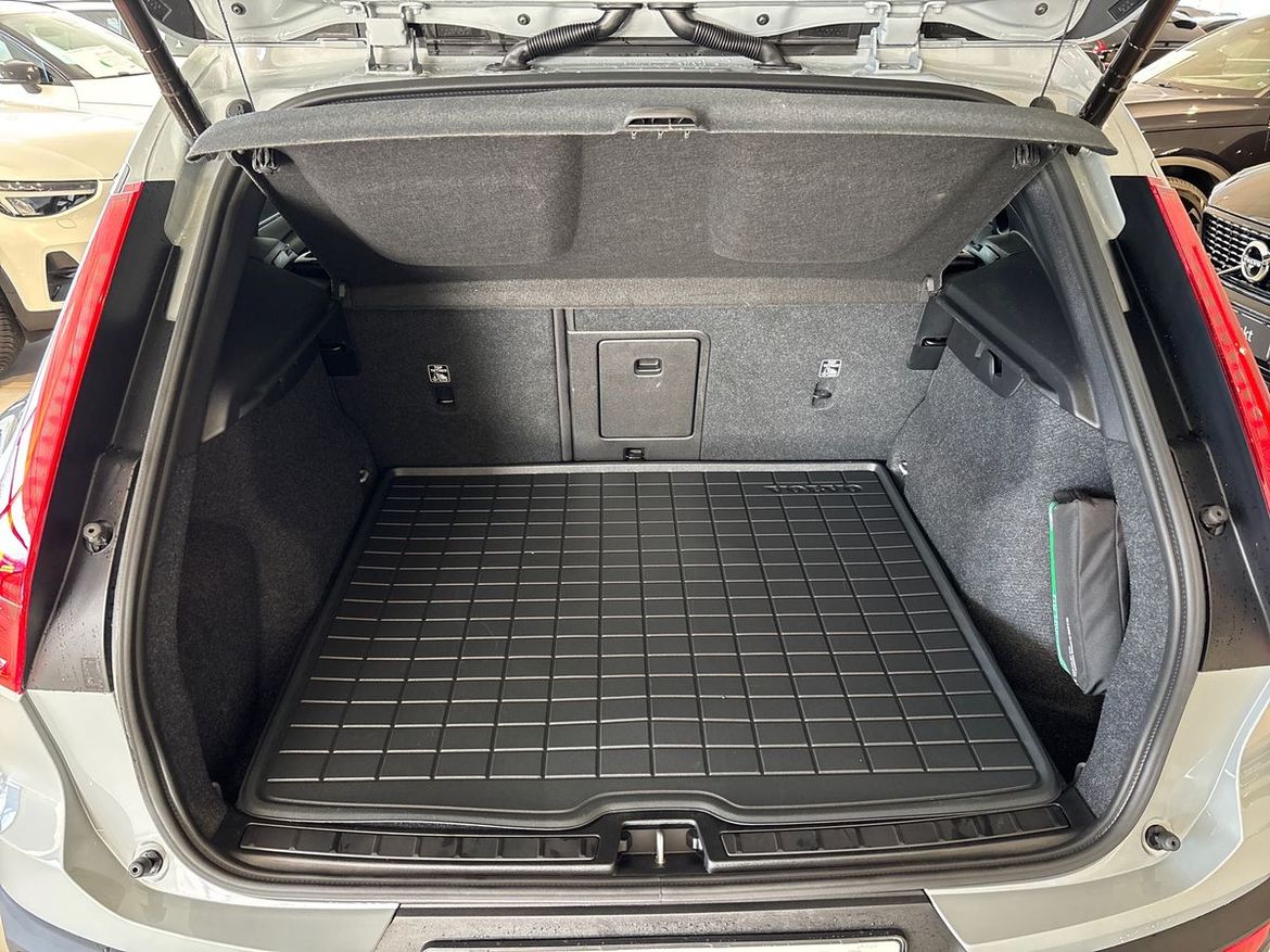 Volvo EX40 2025 - miniatyr 16