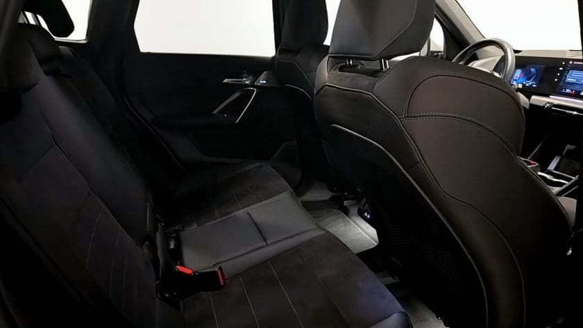 Bild 5 av BMW iX1 xDrive30 M-Sport Innovation H/K HUD 19"