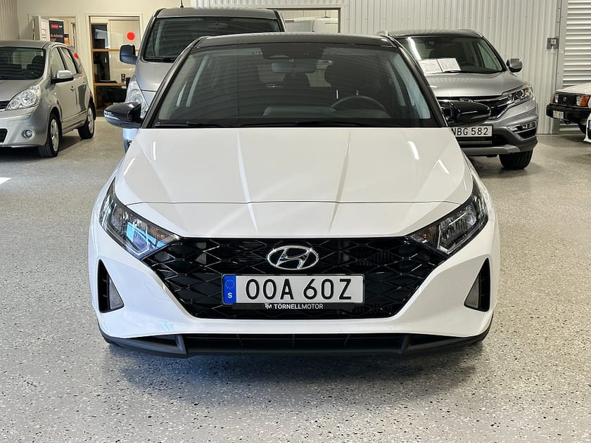 Bild 2 av Hyundai i20 1.0 T-GDI DCT Essential Euro 6 LÅGA MIL!