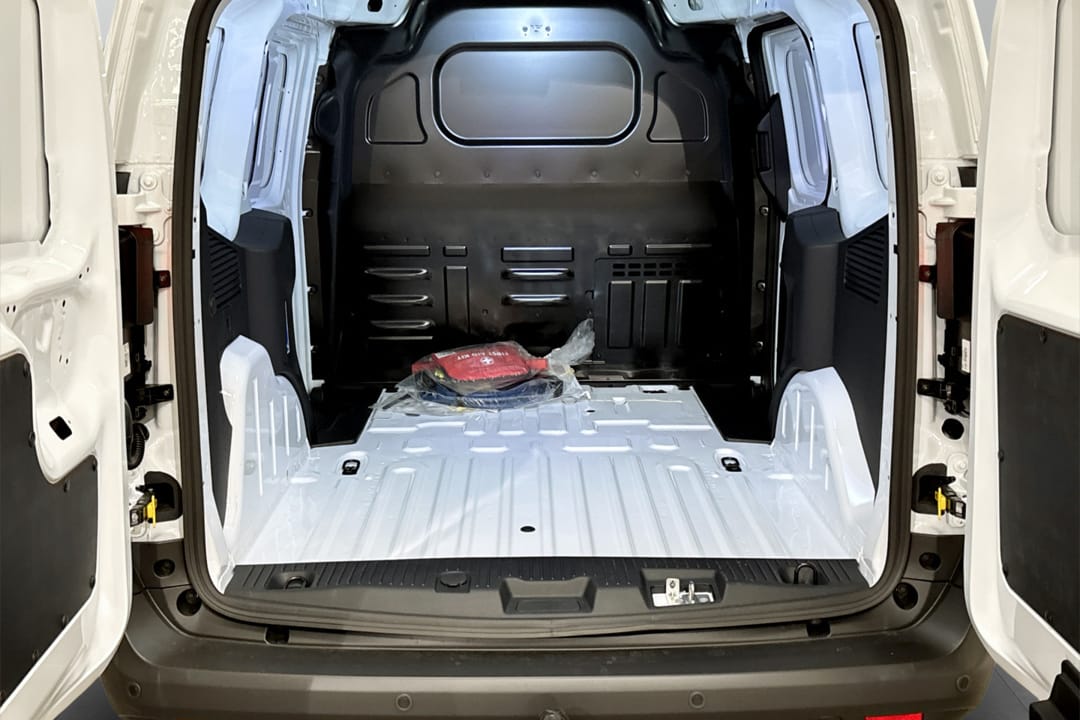 Ford E-Transit Courier