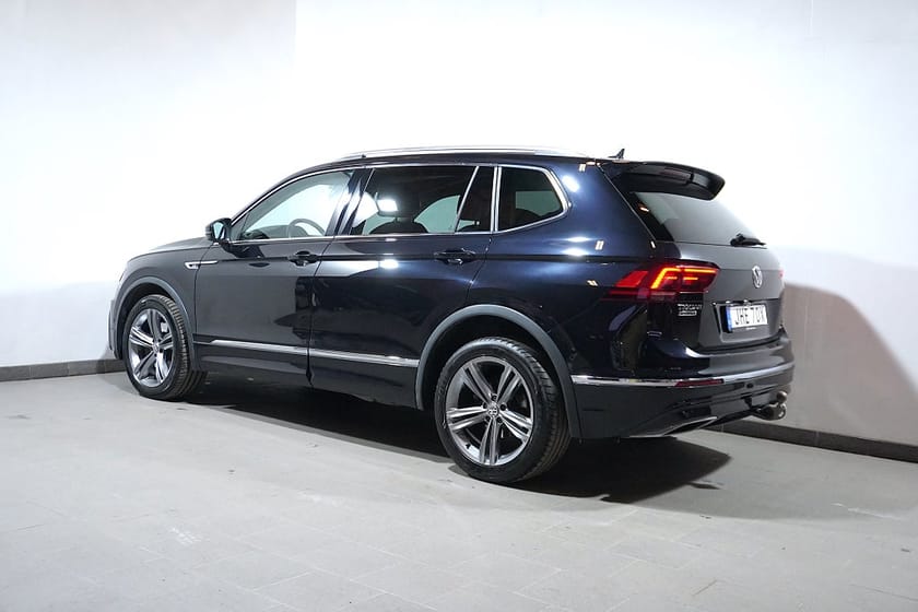 Bild 4 av Volkswagen Tiguan Allspace 7-sätes 2.0 TDI 7 Sits 4Motion R Line Värmare