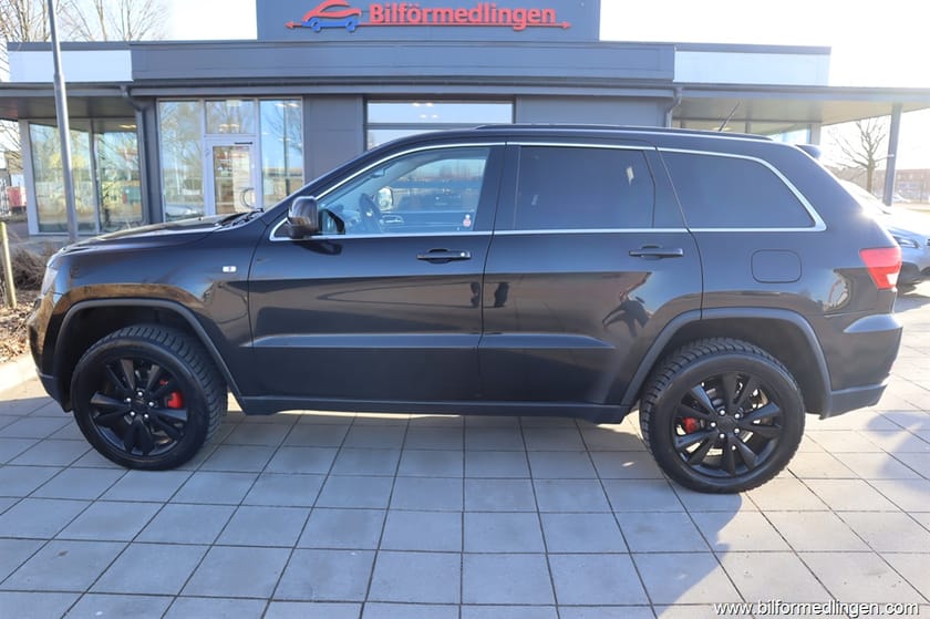 Bild 1 av Jeep Grand Cherokee 3.0 CRD 4WD 241hk Rattvärme Panorama Svensksåld