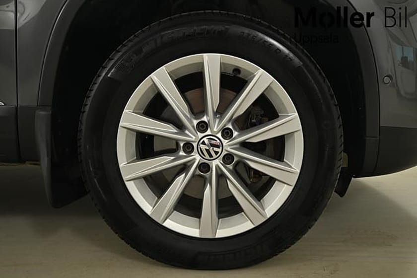 Bild 3 av Volkswagen Tiguan 2.0 TDI 4M 140hk, Sport & Style, Drag, Värmare