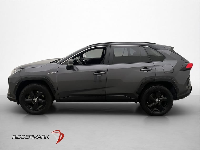 Bild 4 av Toyota RAV4 Hybrid AWD-i 222hk Style Drag Kamera MirrorCast
