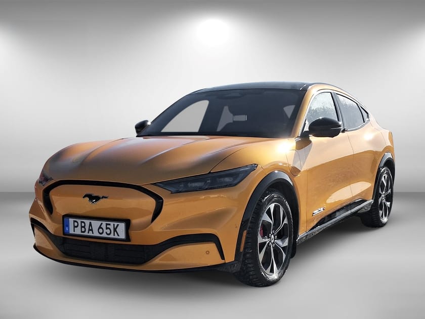 Bild 1 av Ford Mustang Mach-E Long Range AWD (91 kWh) 351 hk