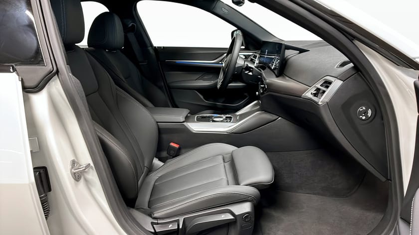 Bild 3 av BMW i4 eDrive40 Gran Coupé M Sport Rattvärme HiFi Comfort Access Drag