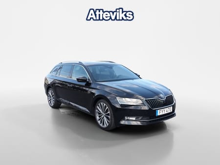 Škoda Superb Kombi 2.0 TSI 272 HK 4x4 L&K PANORAMA P-VÄRMARE LÄDER DR