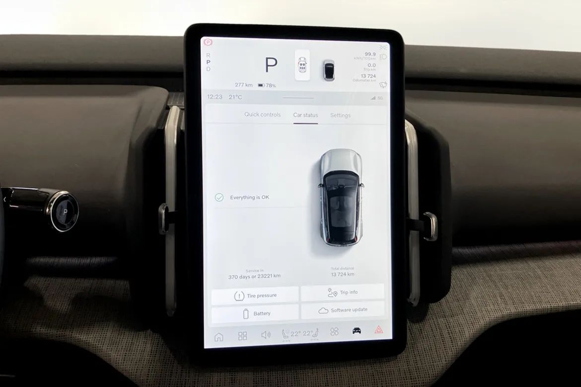 Volvo EX30 Single Motor Extended Range