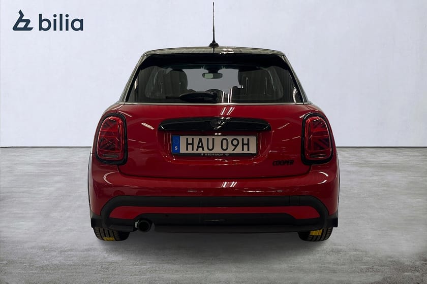 Bild 5 av MINI Cooper 5d AUT / EXPERIENCE / NAV / BACKKAMERA / APPLE CARPLAY