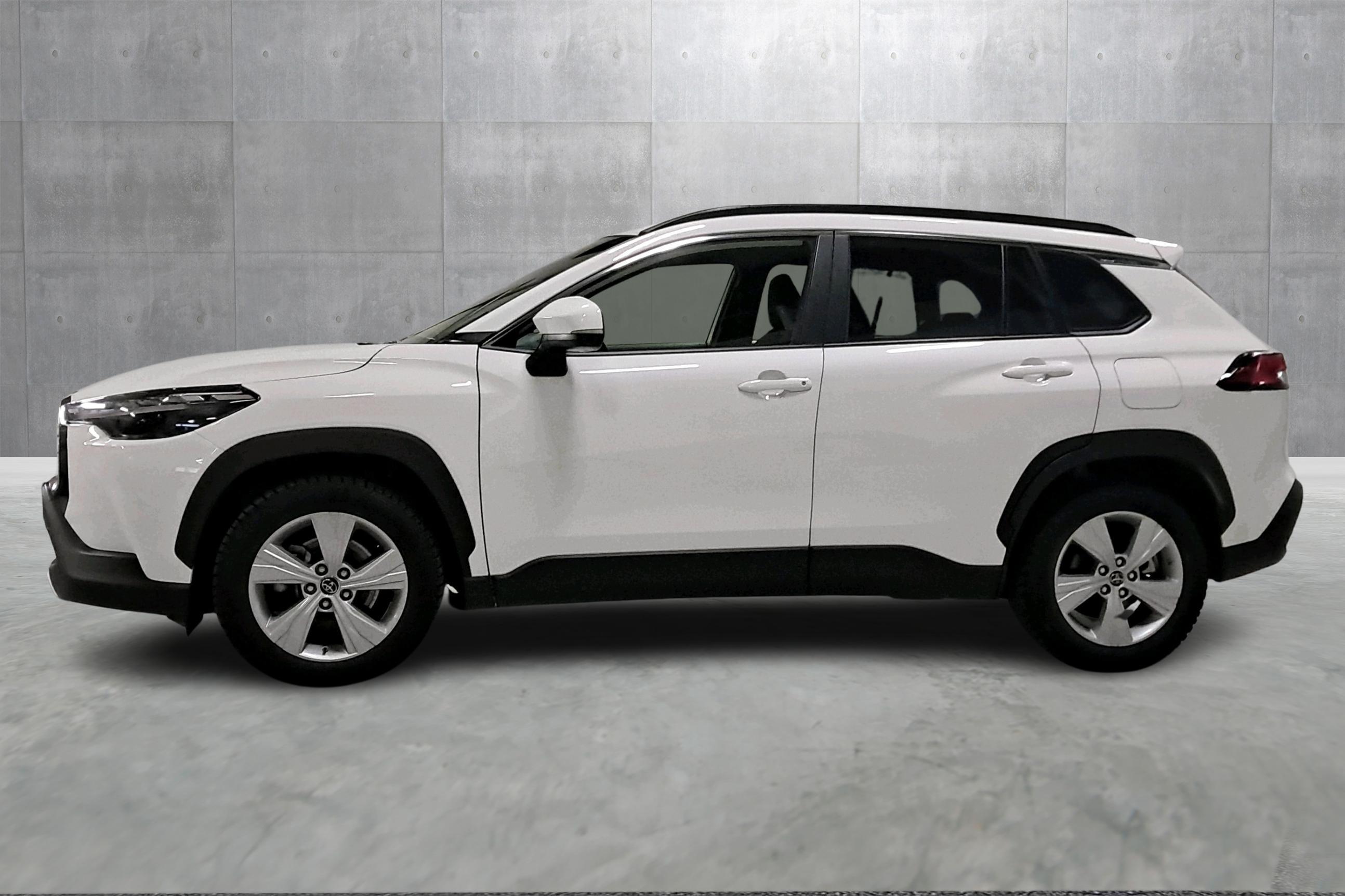 Thumnail bilde 1 av Toyota Corolla Cross Hybrid AWD-i