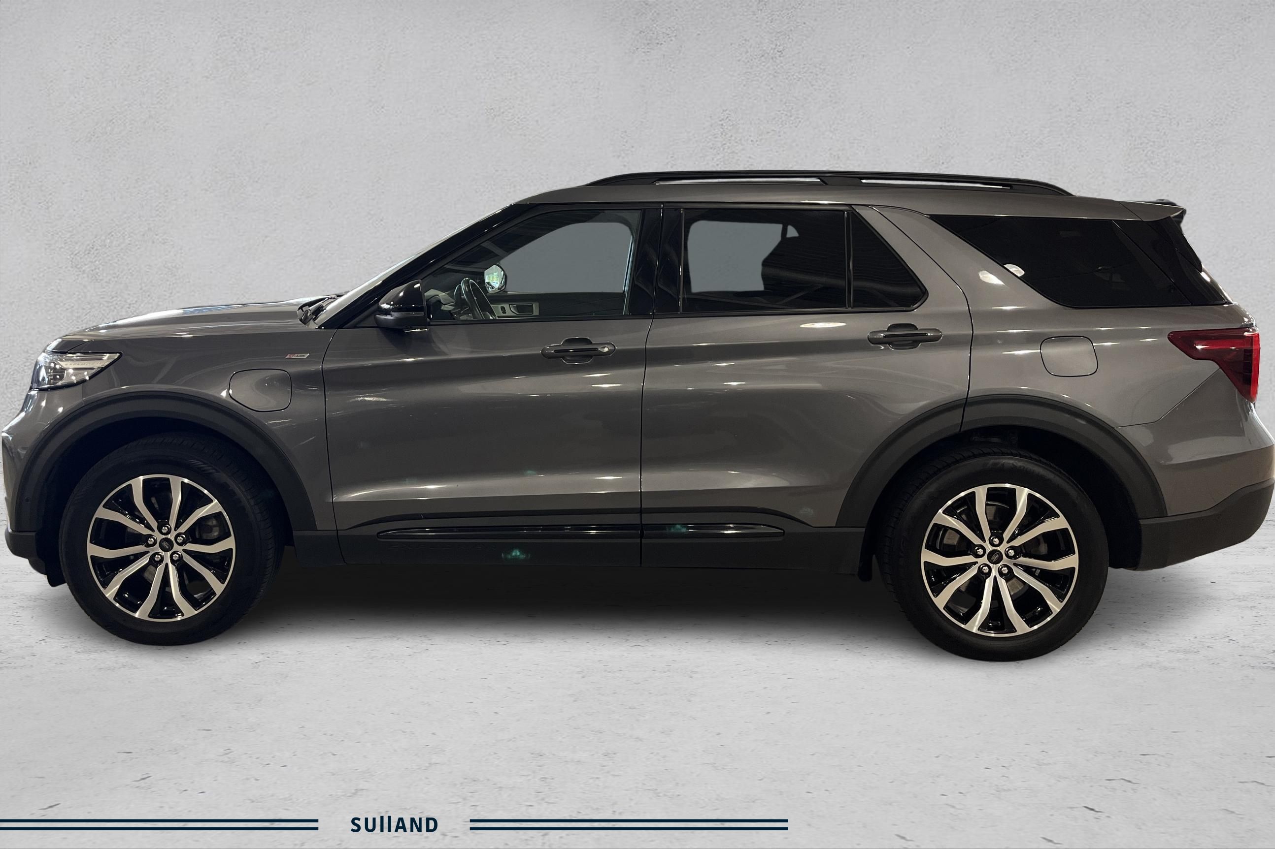 Thumnail bilde 1 av Ford Explorer Plug-In Hybrid