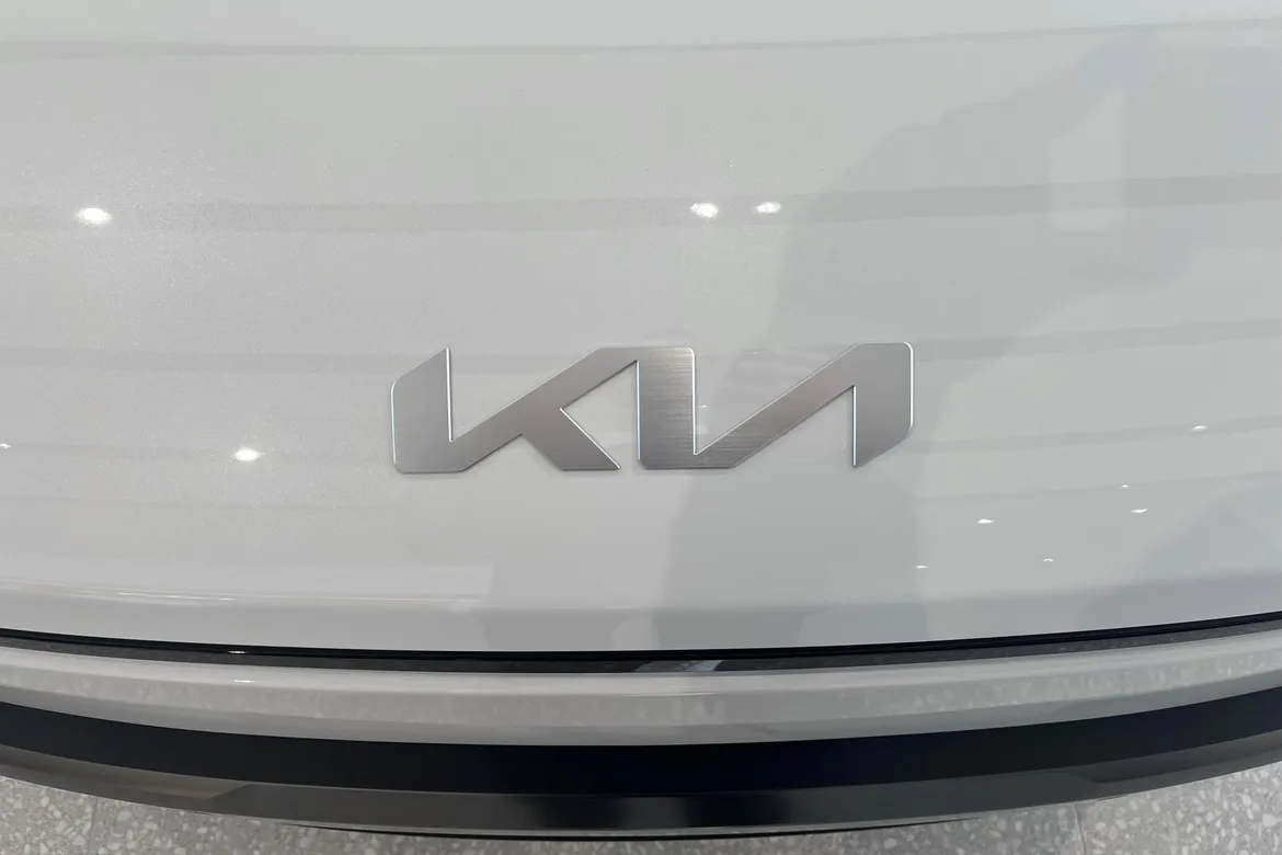 picture of a car