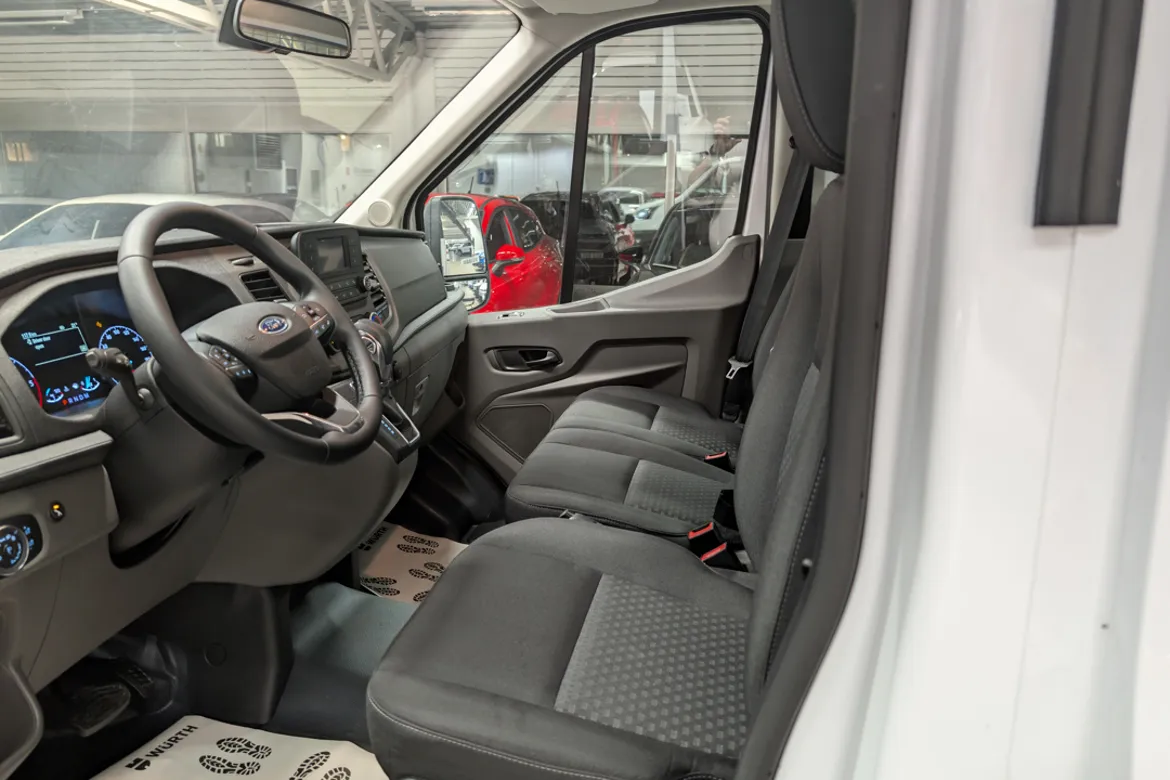 Ford Transit 350 Chassi Cab