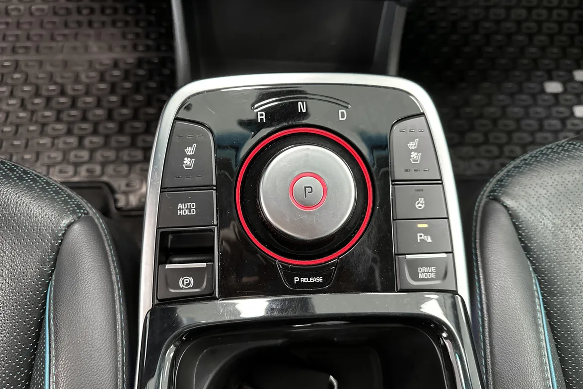 picture of a car
