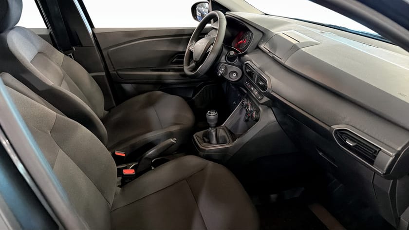 Bild 3 av Dacia Sandero ESSENTIAL TCE 90 4X2 MAN
