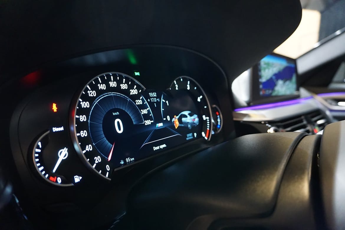 BMW 5-serie 2019 - miniatyr 11