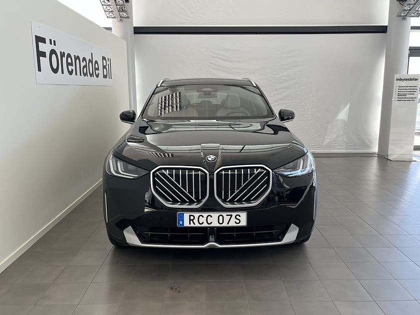 Bild 2 av BMW X3 30e xDrive 4,95 ränta H/K Drag Adpt Farth Rattvärme